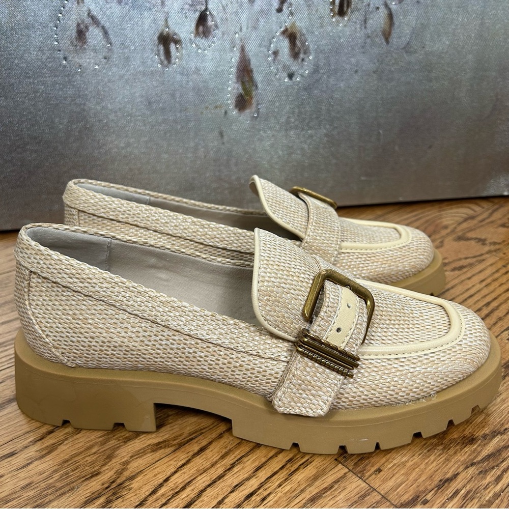 *SOLD*DV Dolce Vita | Ericka Loafer Raffia Cream Chunky Buckle Detail Size 6 - Picture 3 of 12